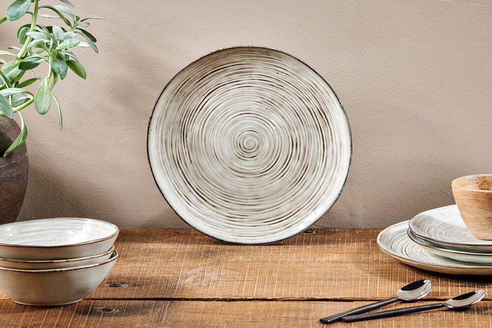 Dhanuk Dinner Plate - Cream