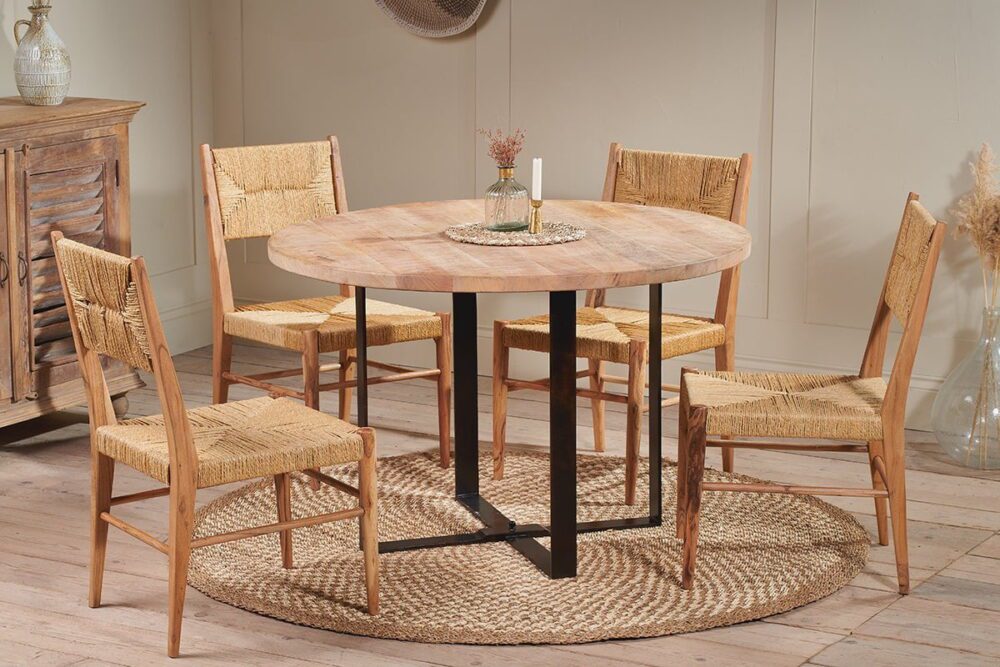 Fia Round Dining Table