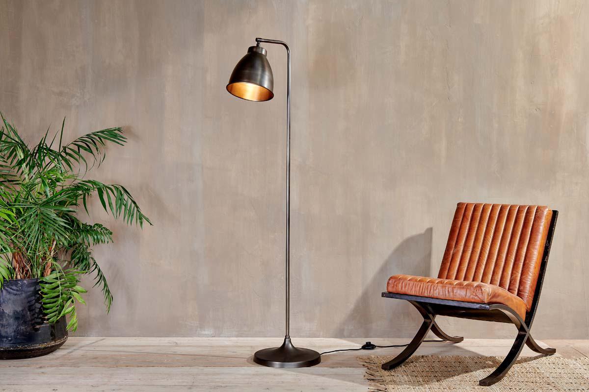 nkuku-muturi-floor-lamp-aged-bronze-5055672404170-23296881197232-2.jpg