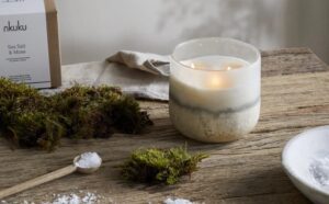 Sea Salt & Moss - 3 Wick Scented Candle - Aged Smoke