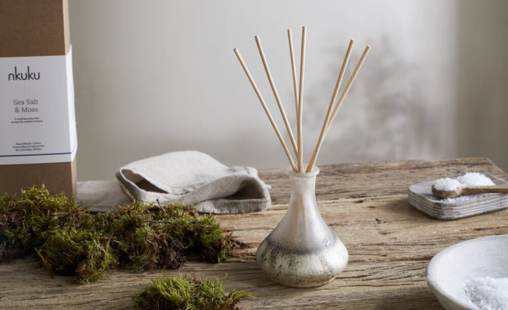 Sea Salt & Moss- Reed Diffuser- Aged Smoke- 200ml
